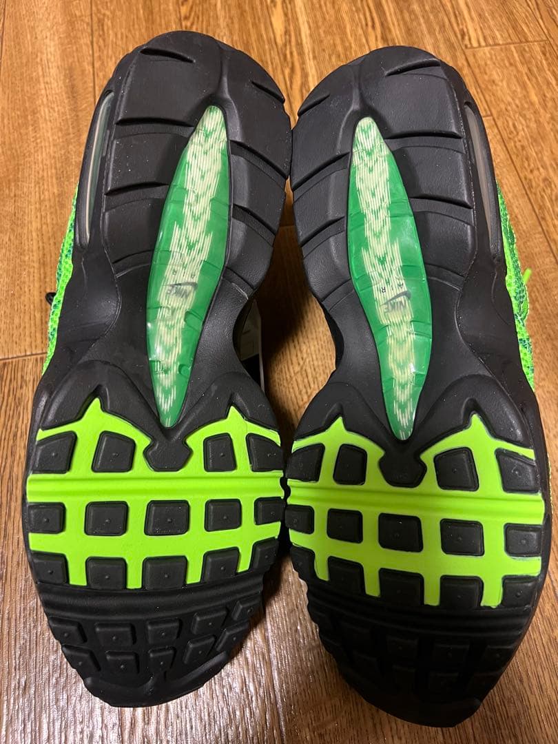 新品・未使用品　エアマックス95（ナイジャ）