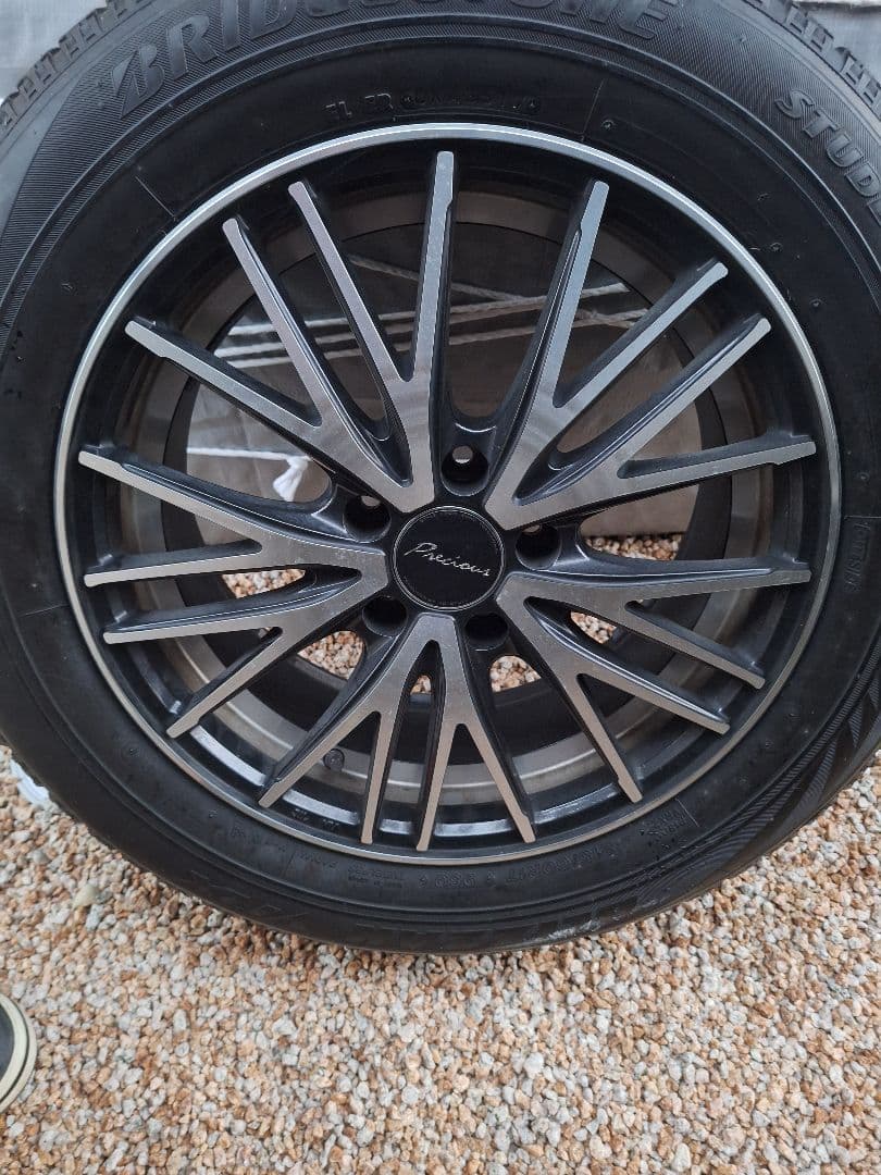 チ*ミ様 ブリヂストン 215/60R17 スタッドレスタイヤ ホイールセット