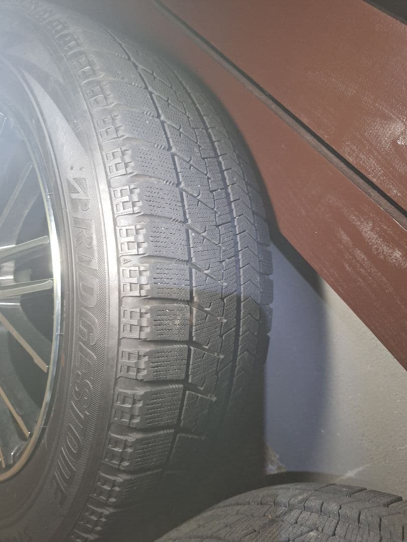チ*ミ様 ブリヂストン 215/60R17 スタッドレスタイヤ ホイールセット