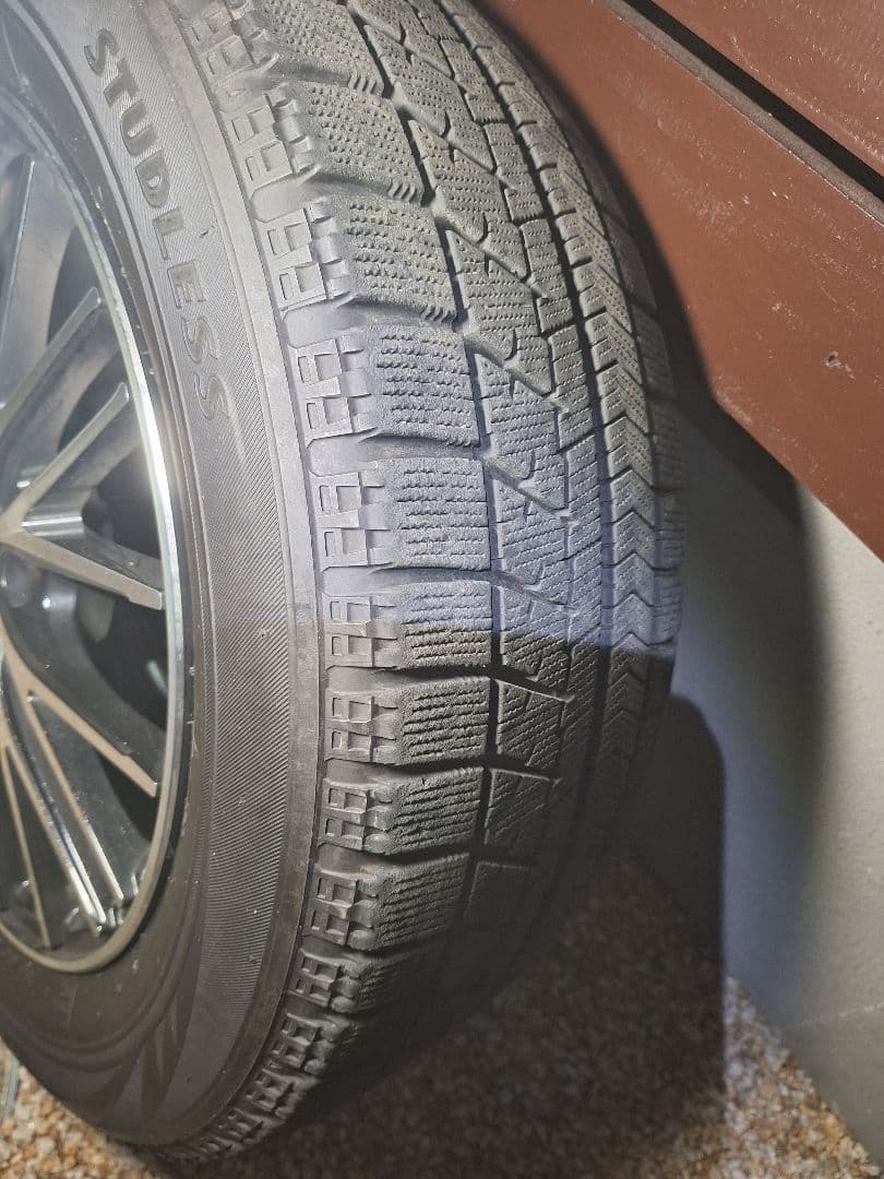 チ*ミ様 ブリヂストン 215/60R17 スタッドレスタイヤ ホイールセット