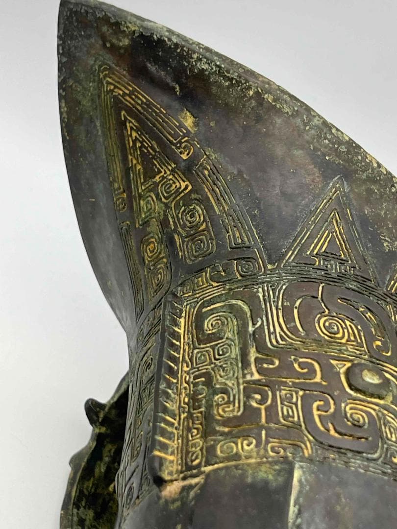 明時代 銅饕餮紋角型爵　酒杯　鑑賞物　置物　唐物　中国古玩(E-67)