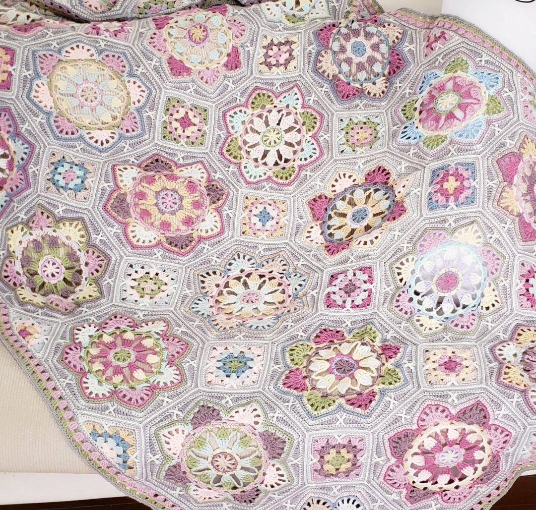 ペルシアンタイル☆マルチカバー　ブランケット　手編み　大判