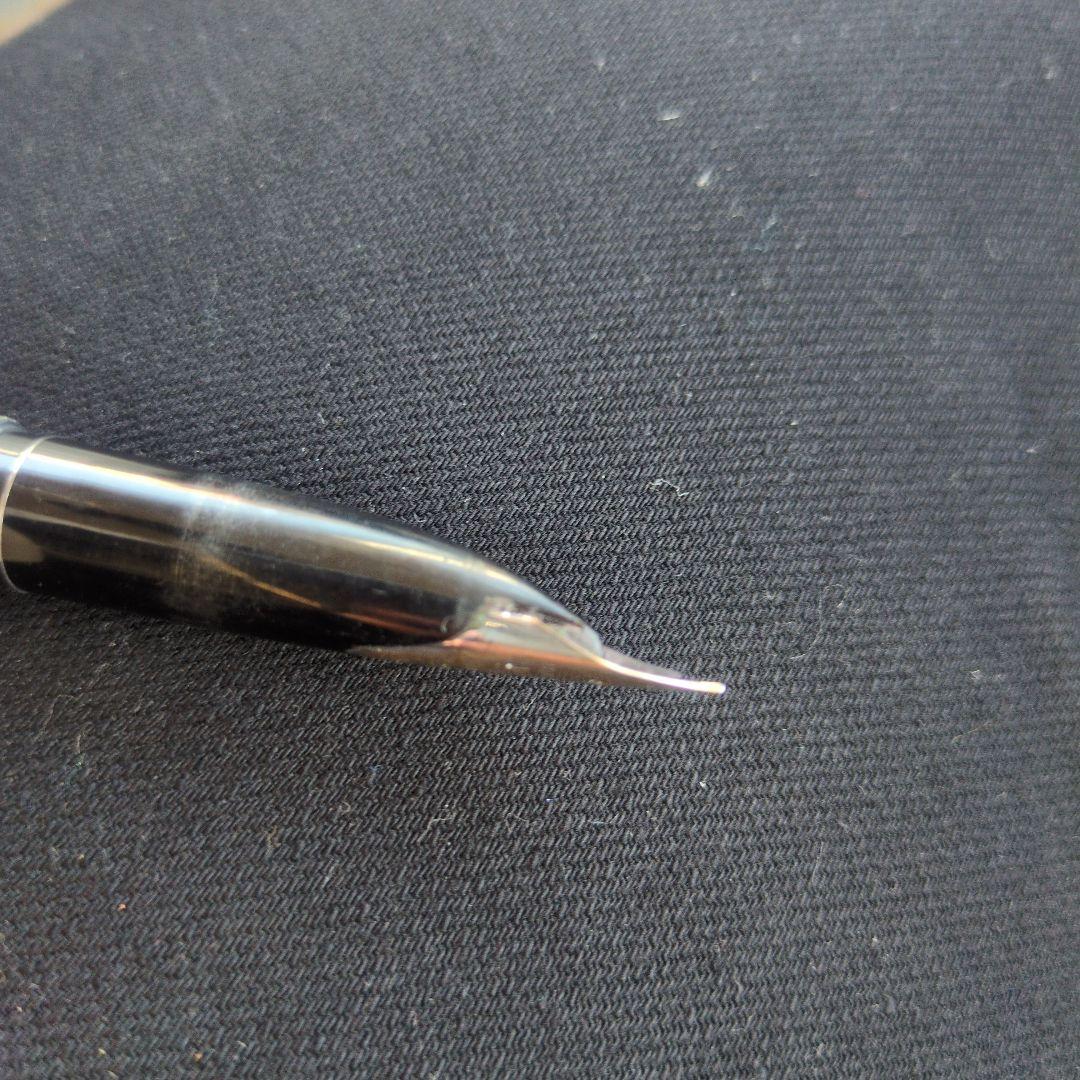 パイロット　ステンレスシルバー 万年筆 18k 750