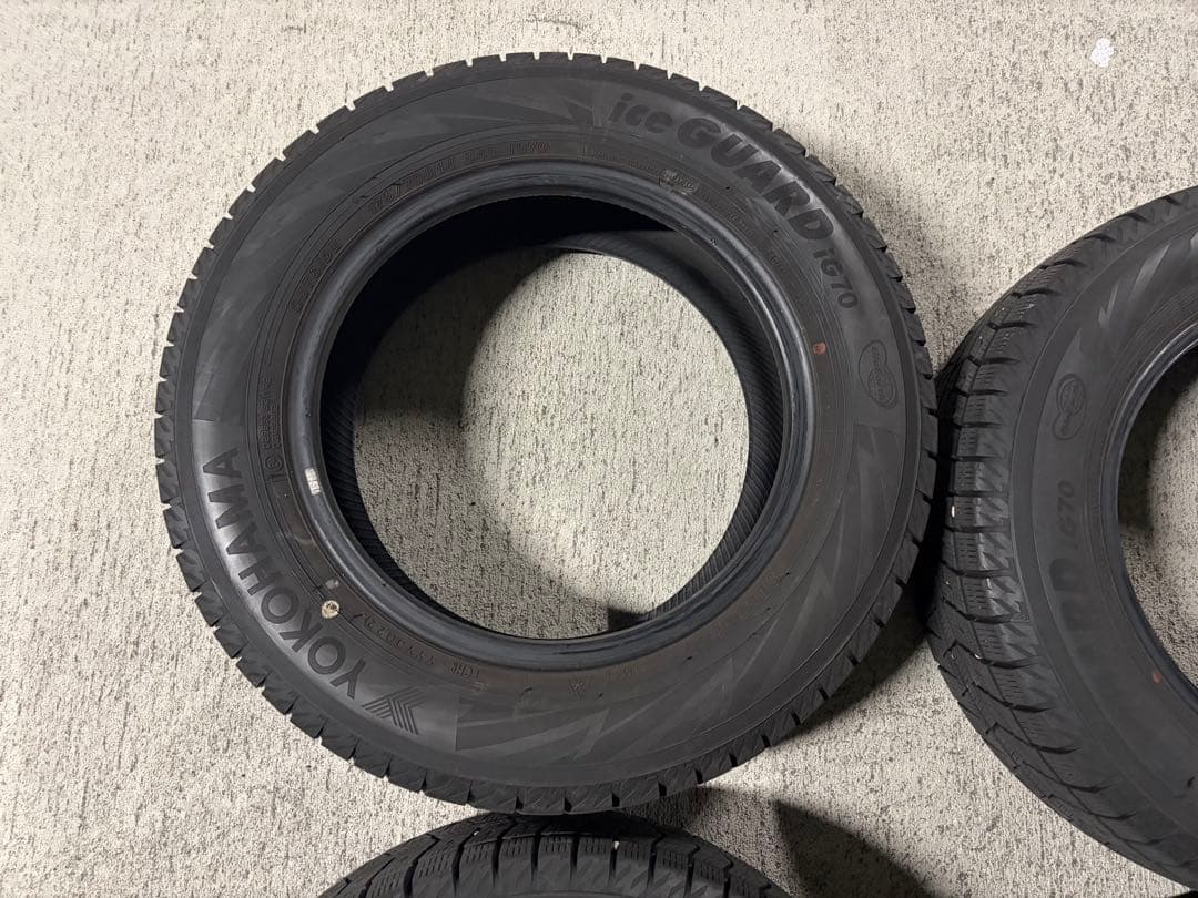 175/70R14 ヨコハマスタッドレスタイヤ IG70 4本セット！