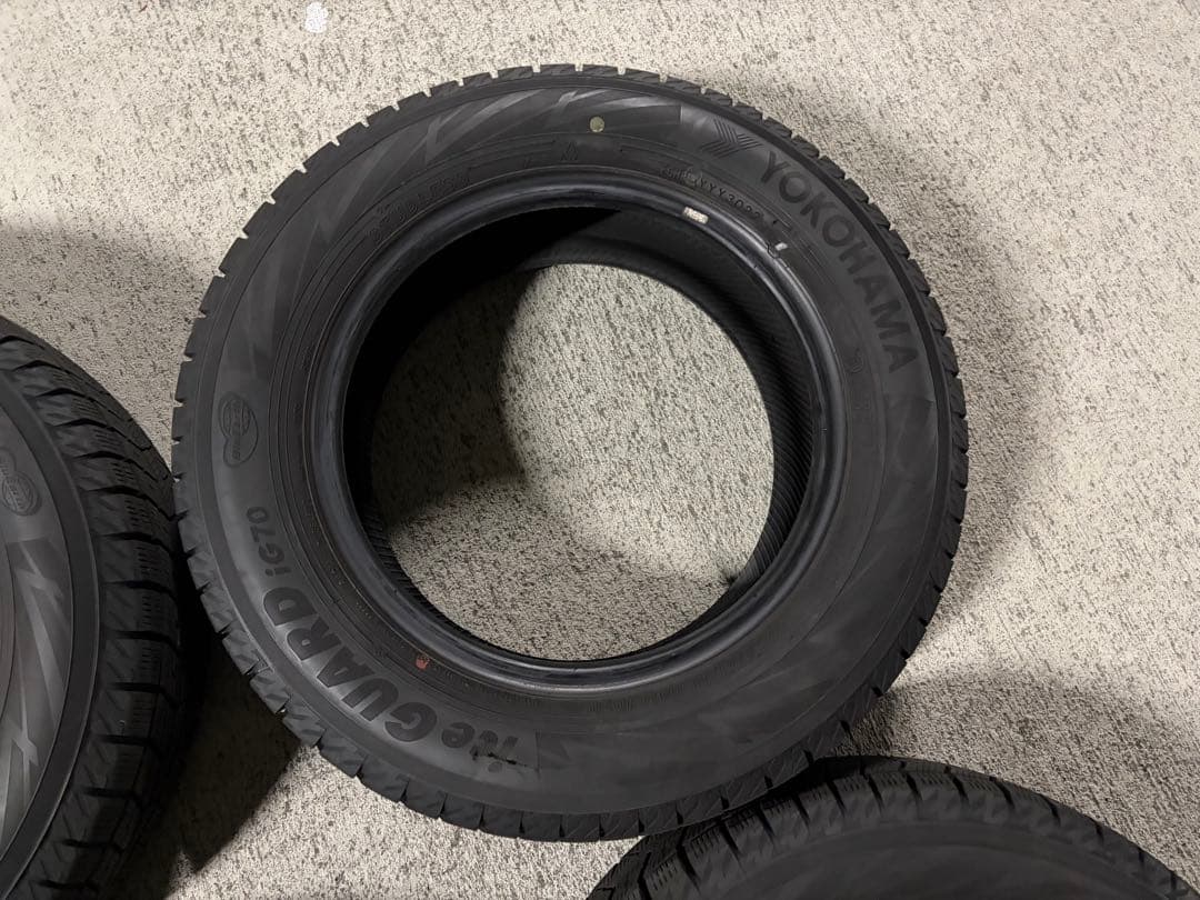 175/70R14 ヨコハマスタッドレスタイヤ IG70 4本セット！