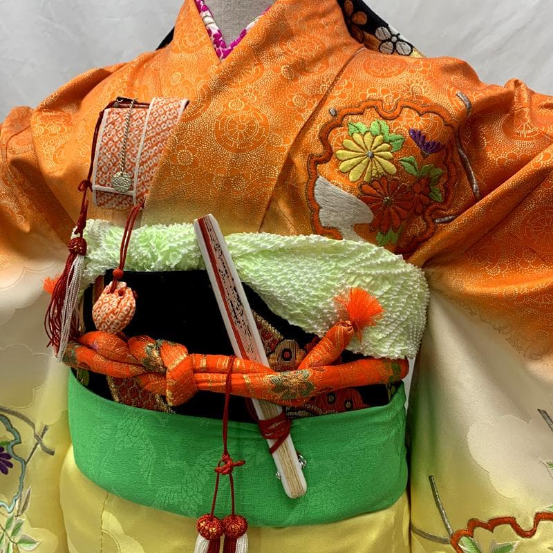 511ag81□七五三 七歳 女児 着物&袋帯&長襦袢 総刺繍 雪輪□美品