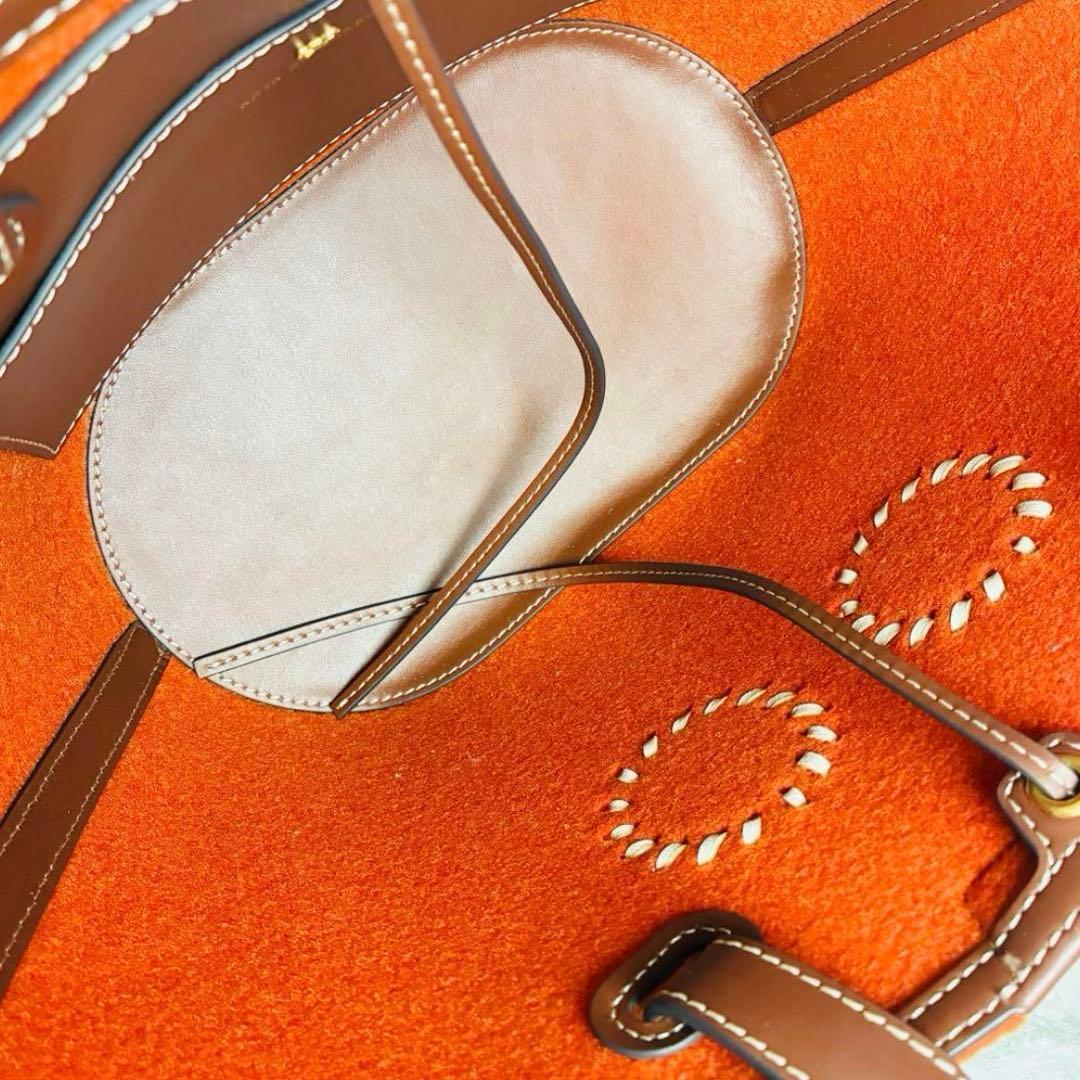 ★ 美品　アニヤハインドマーチ　アイズ　フェルトトートバッグ　ハンド　レザー