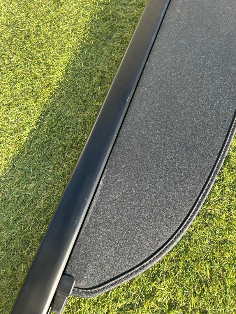 ハリアー　60系　純正トノカバー　美品