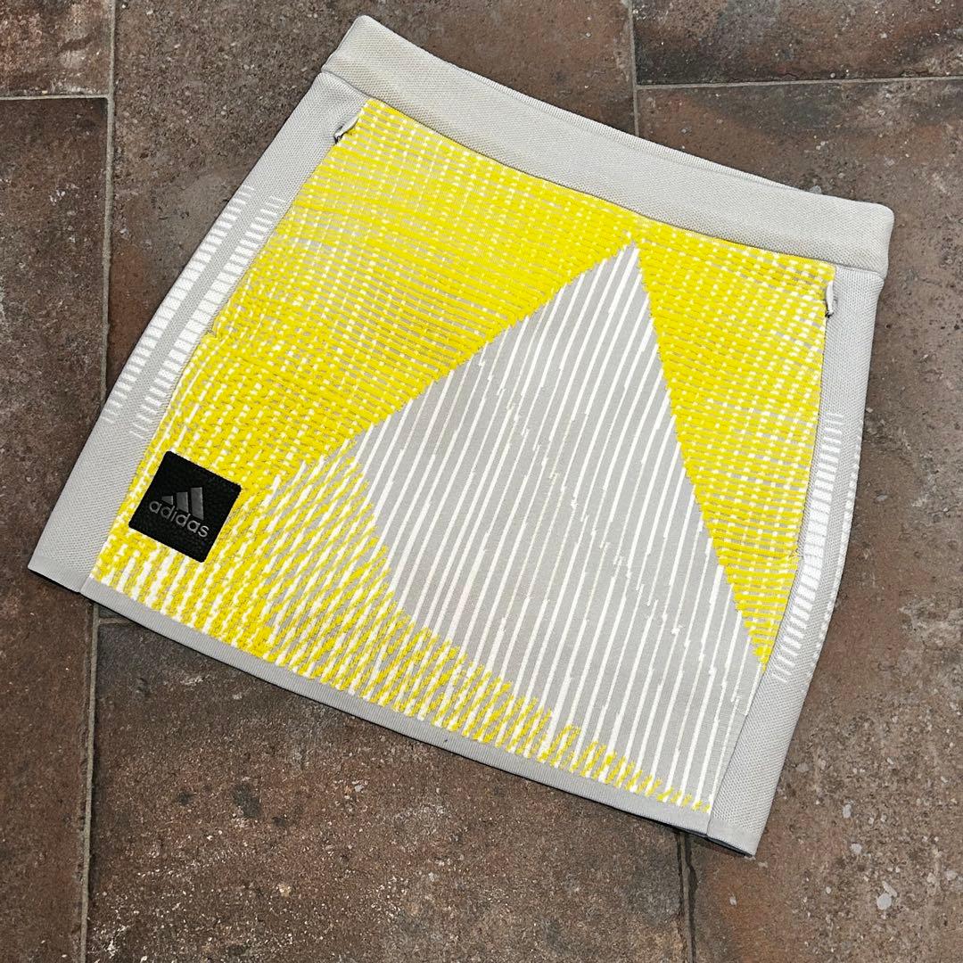 adidas セットアップ　パーカー　スカート 上下セット　ゴルフ