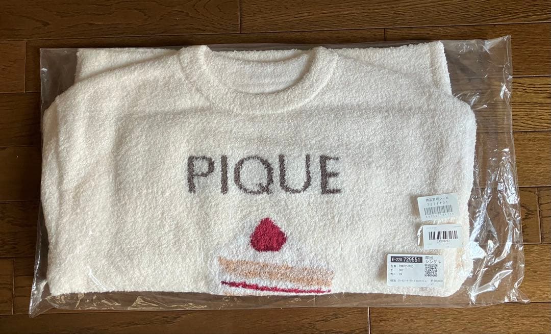 ジェラートピケ ♡ ベビモコ ケーキ柄 ジャガードプルオーバー オフホワイト新品