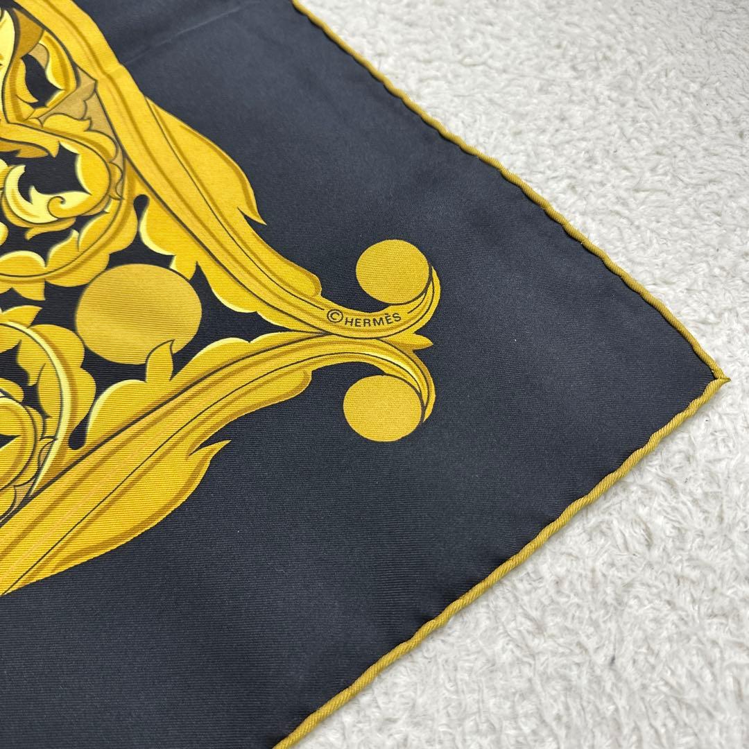 HERMESエルメス カレ90 ANIMAUX SOLAIRES 太陽の動物たち