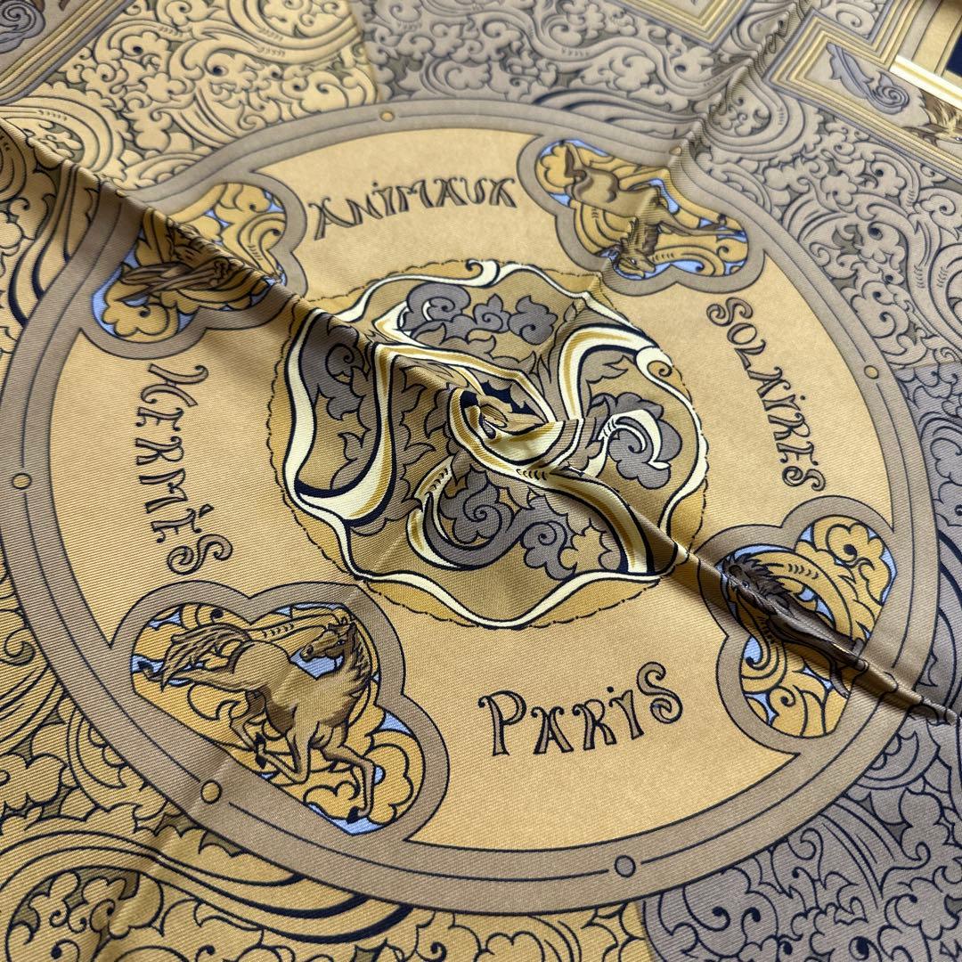 HERMESエルメス カレ90 ANIMAUX SOLAIRES 太陽の動物たち