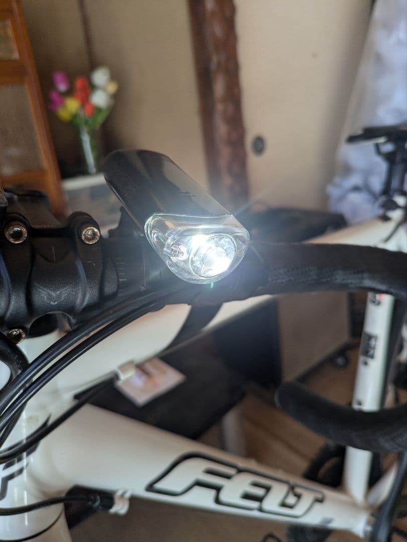 FELT F75ロードバイク 2016年式　スタンド付き