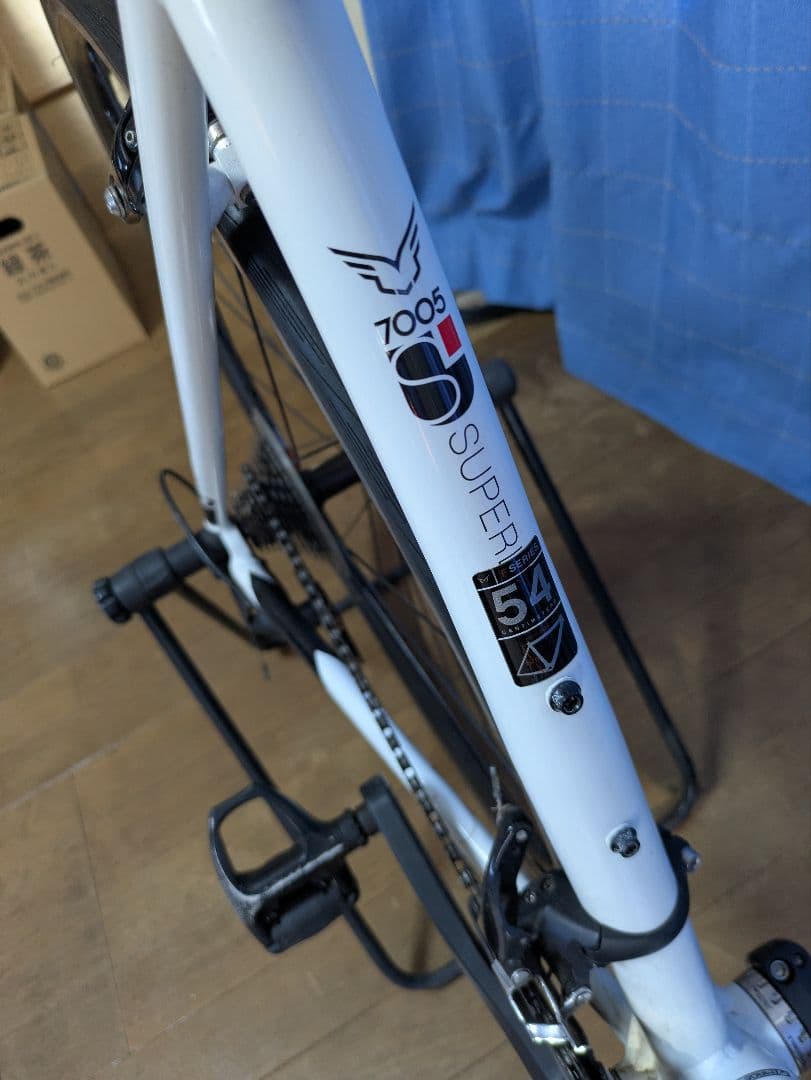 FELT F75ロードバイク 2016年式　スタンド付き