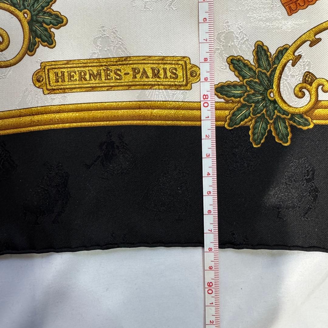 HERMÈS カレ90 LES PATINEURS レ・パティヌール スカーフ