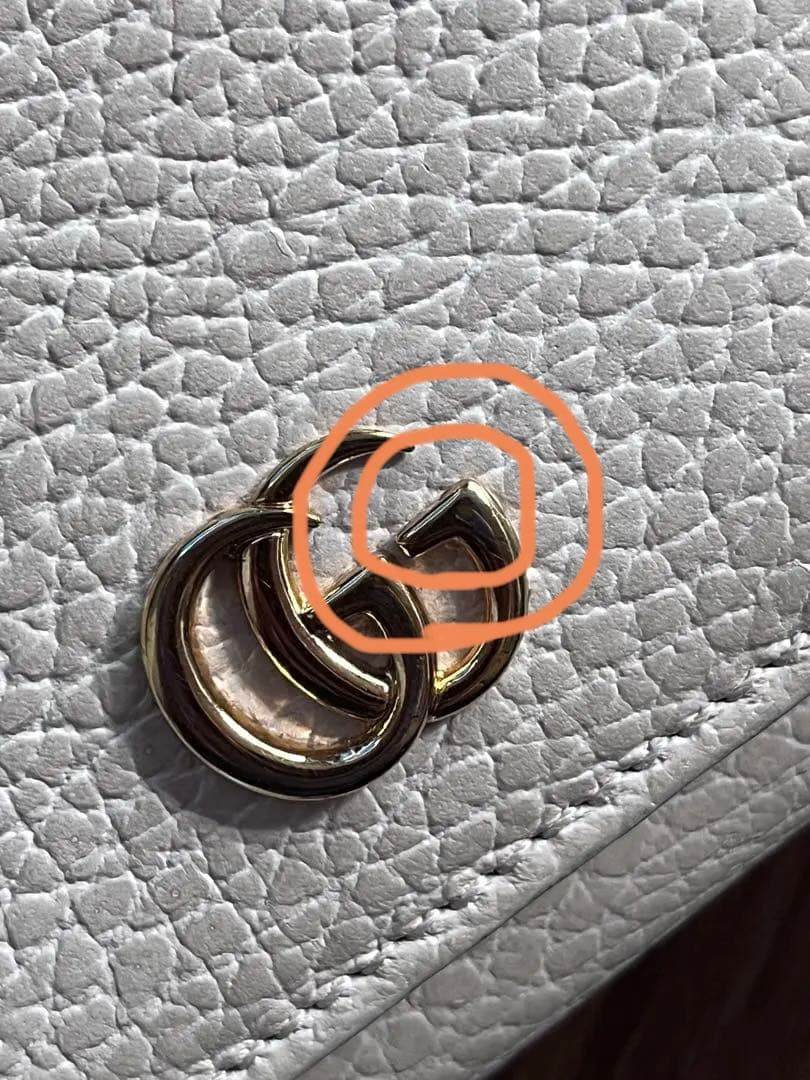 GUCCI グッチ　三つ折り財布