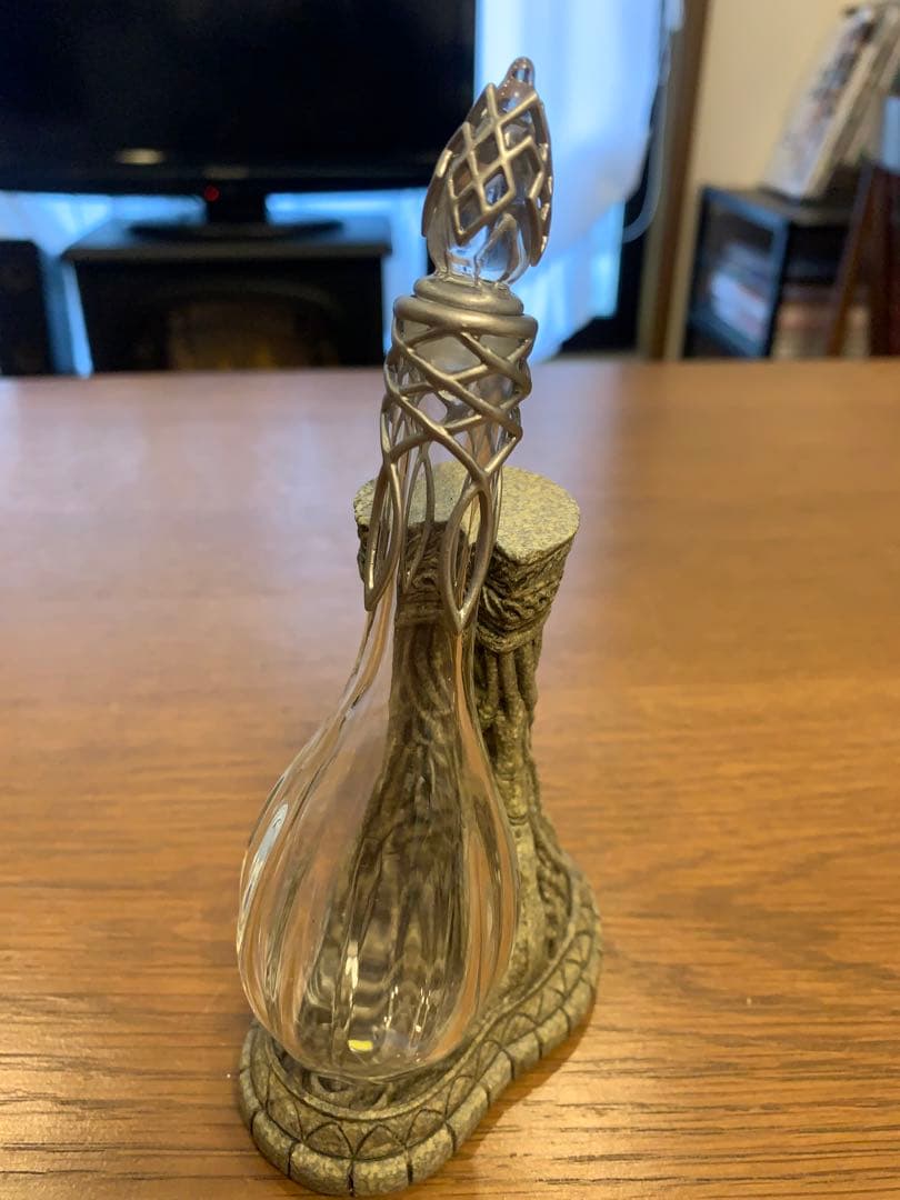 WETA ロード オブ ザ リング ガラドリエルの玻璃瓶　レプリカ　指輪物語