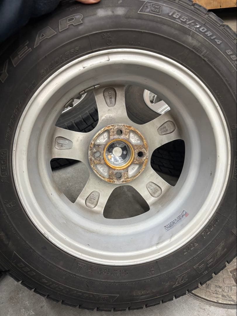 GOODYEAR ホイール付スタッドレス4本セット