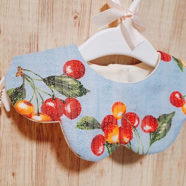 100. ハンドメイド花びらスタイ