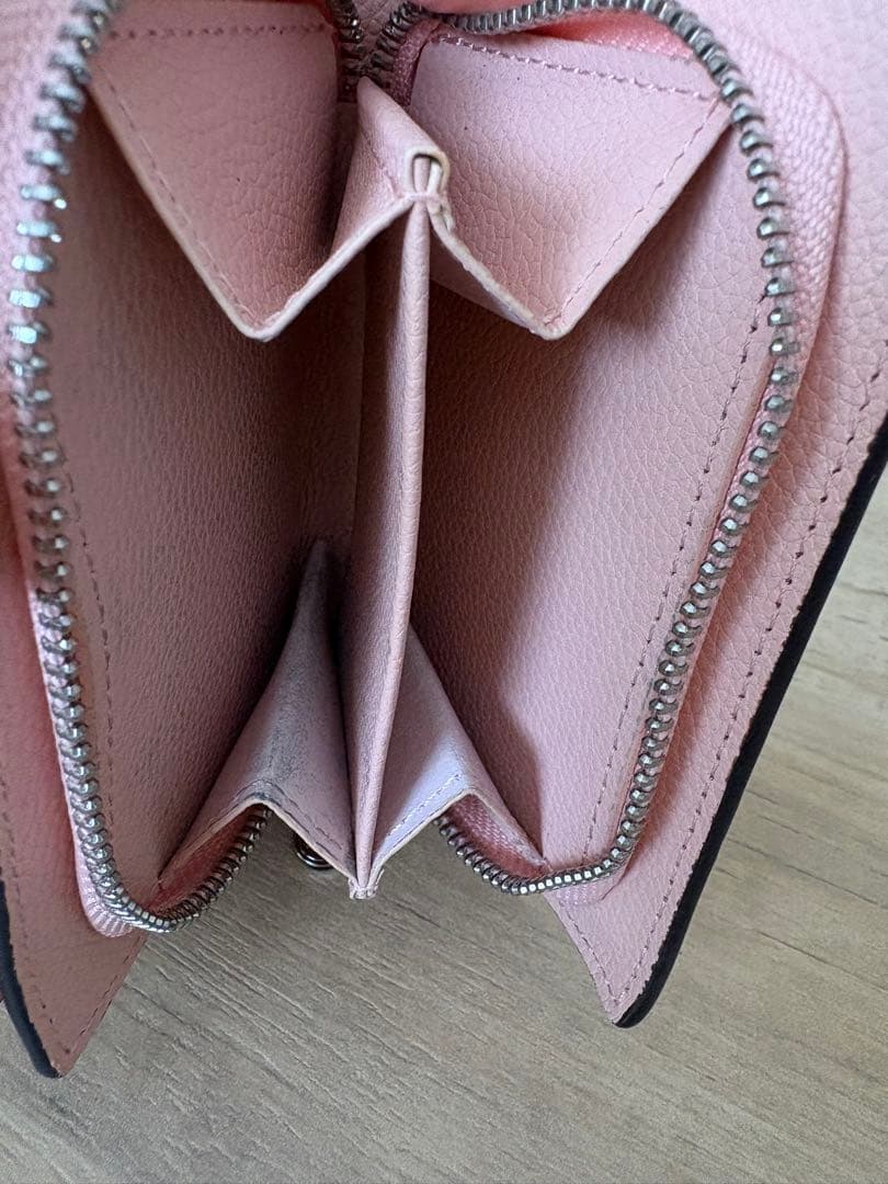 ピンク 二つ折り財布