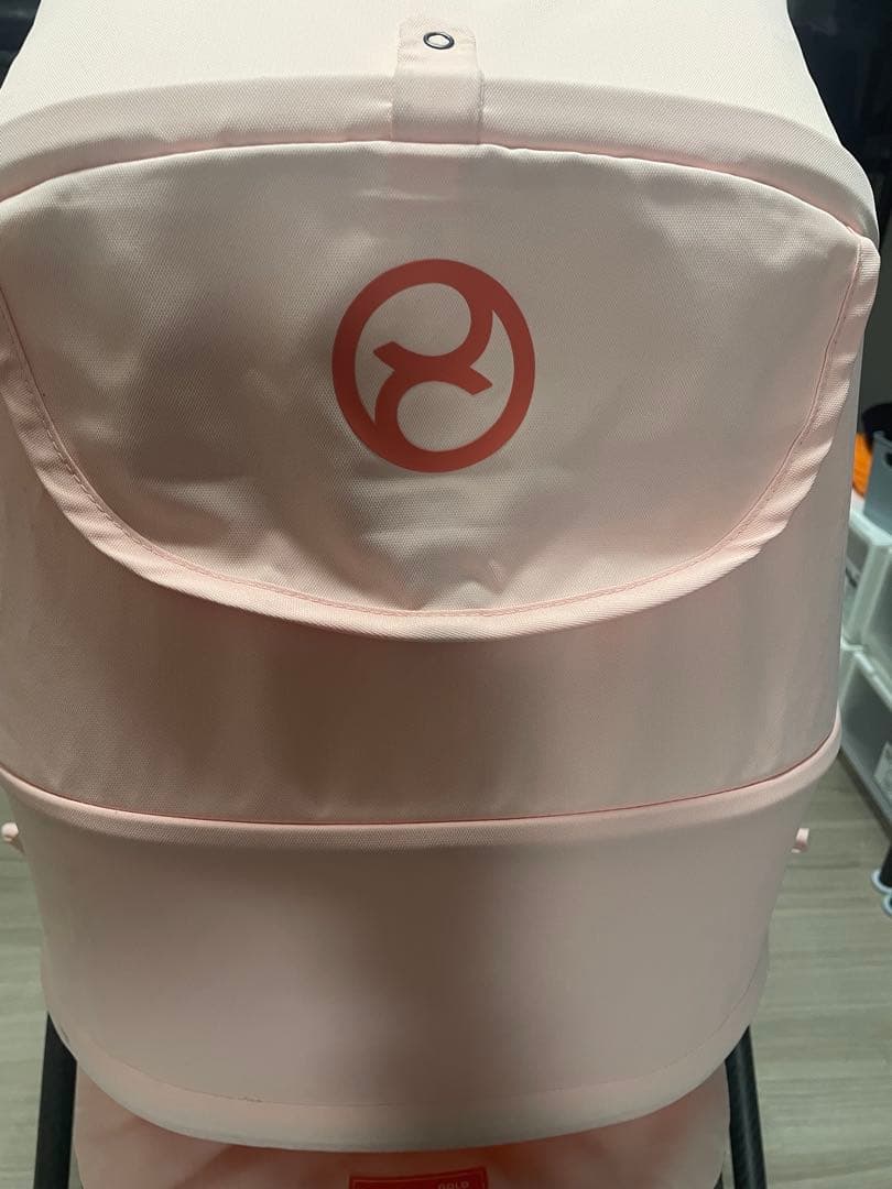 美品保管/cybexメリオ カーボン（2022年モデル）（ハイビスカスレッド）