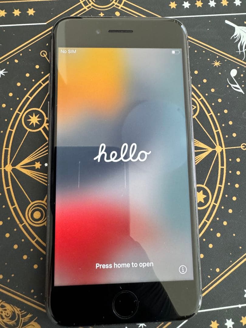 【美品】 iPhone8 【SIMフリー】