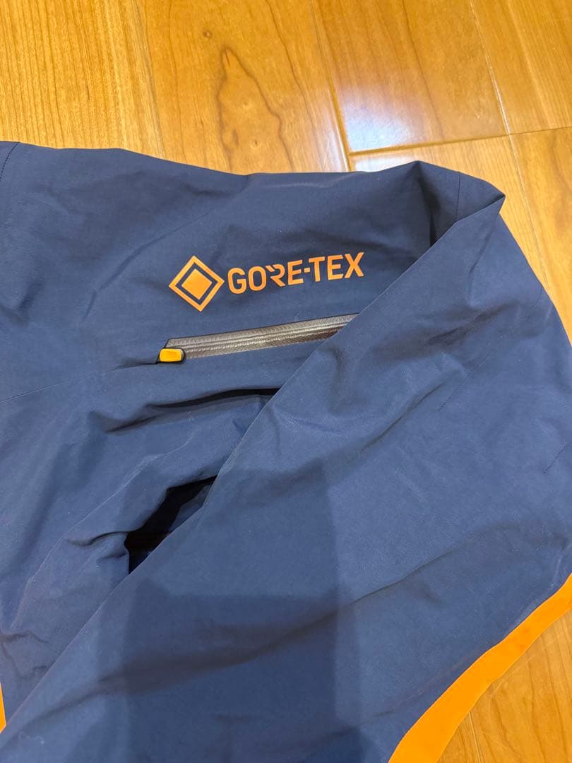 バートン「ak」 スノボウェア　Sサイズ