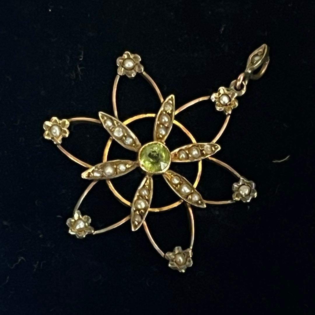 ★早い者勝ち★ 英国 ヴィクトリアン ペリドット ペンダント 9金 シードパール