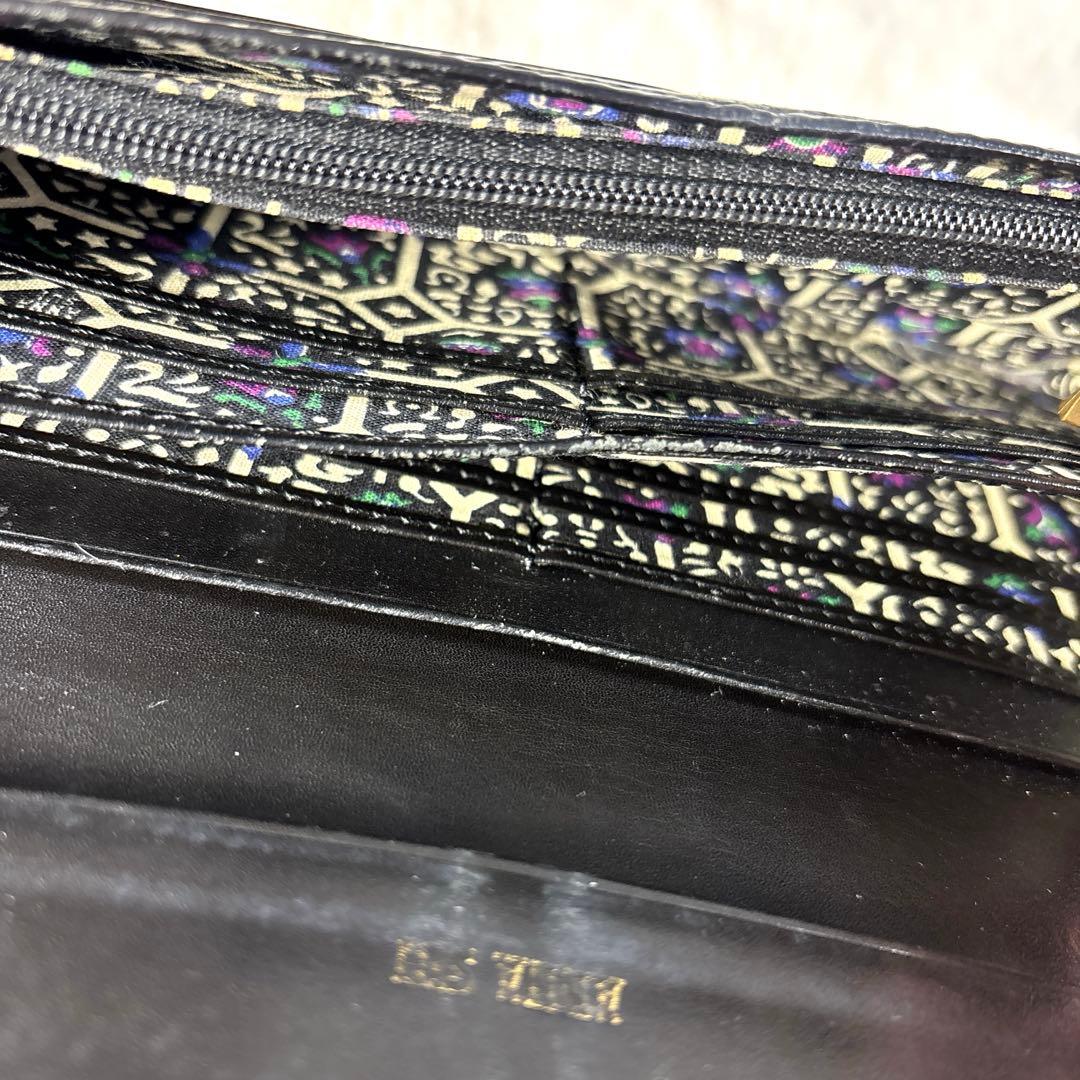 あ*を様 ANNA SUI アナスイ　二つ折り財布　がま口　バラ　エナメル　ブラ