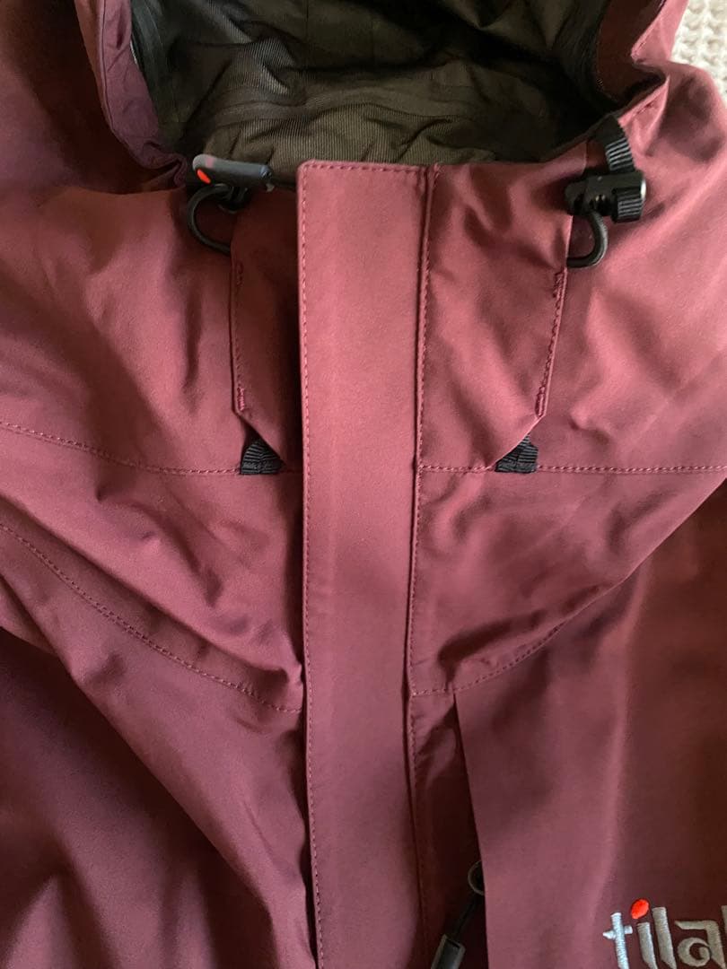 S*I様 tilak storm jacket L