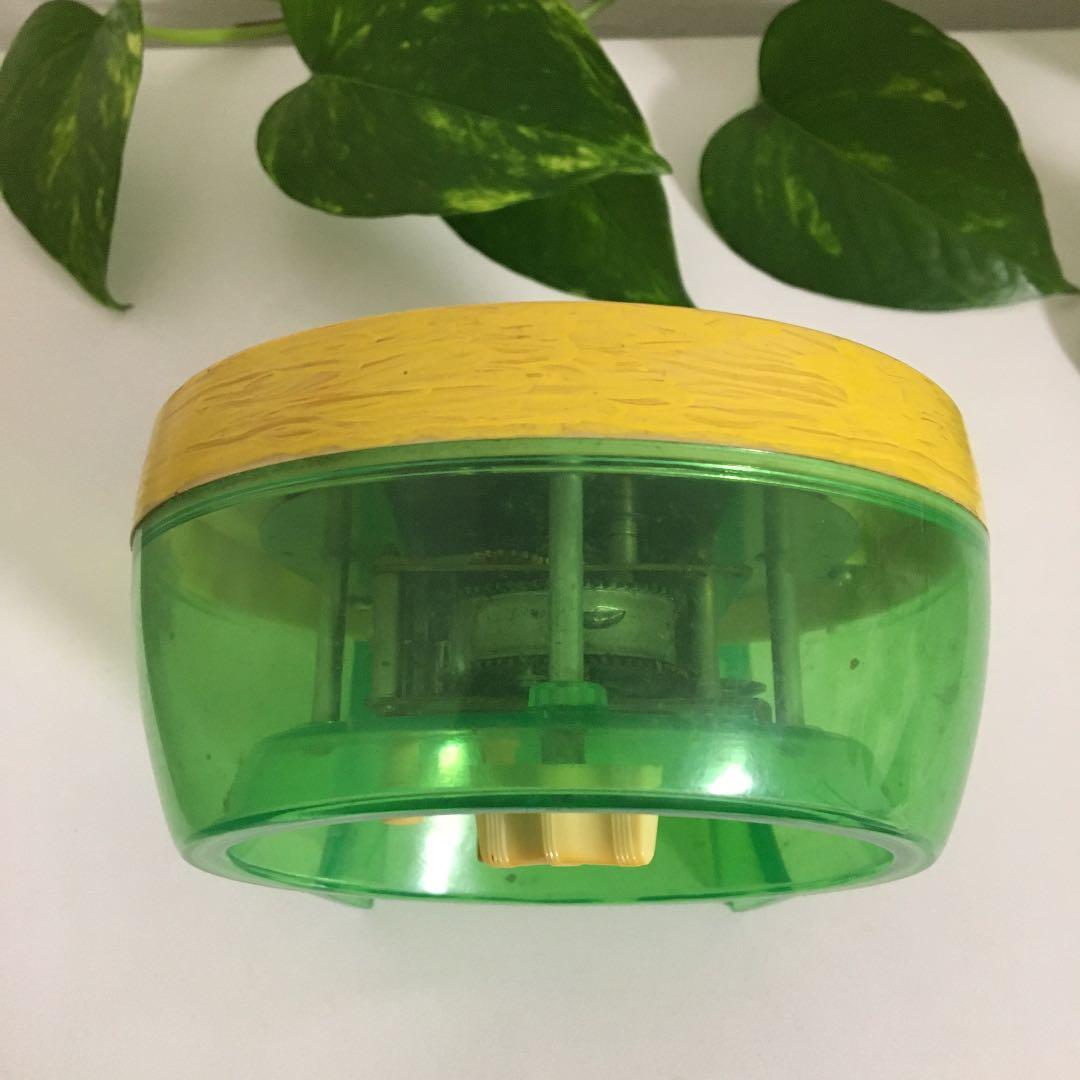 希少レトロ　Disney バンビ置き時計（手巻き）