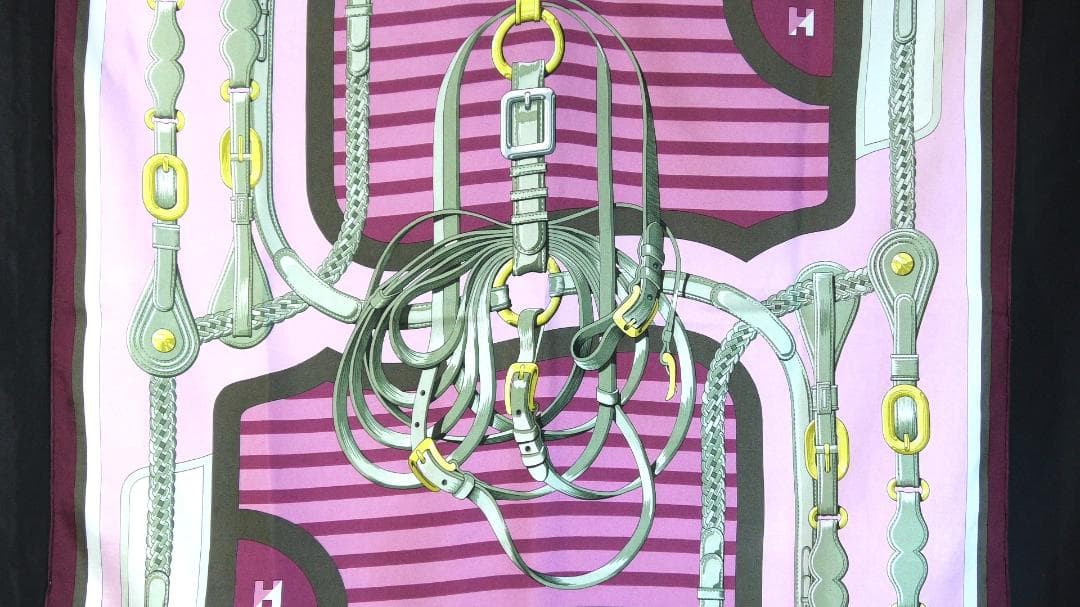 HERMES エルメス　大判スカーフ　カレ90　 D516