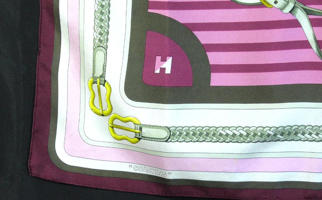 HERMES エルメス　大判スカーフ　カレ90　 D516