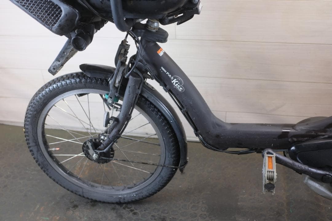 良品新基準ヤマハPAS　KISS　20インチ　3段8.7Ah（4点灯）充電器あり