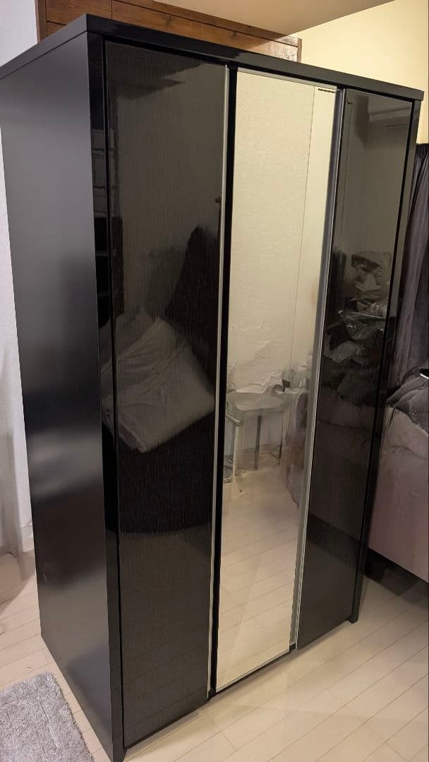 ★高級感のあるお洒落なクローゼット★　UV塗装・鏡付き　BLIC 100 WD