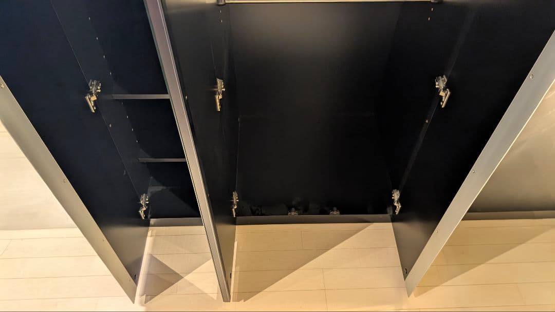 ★高級感のあるお洒落なクローゼット★　UV塗装・鏡付き　BLIC 100 WD