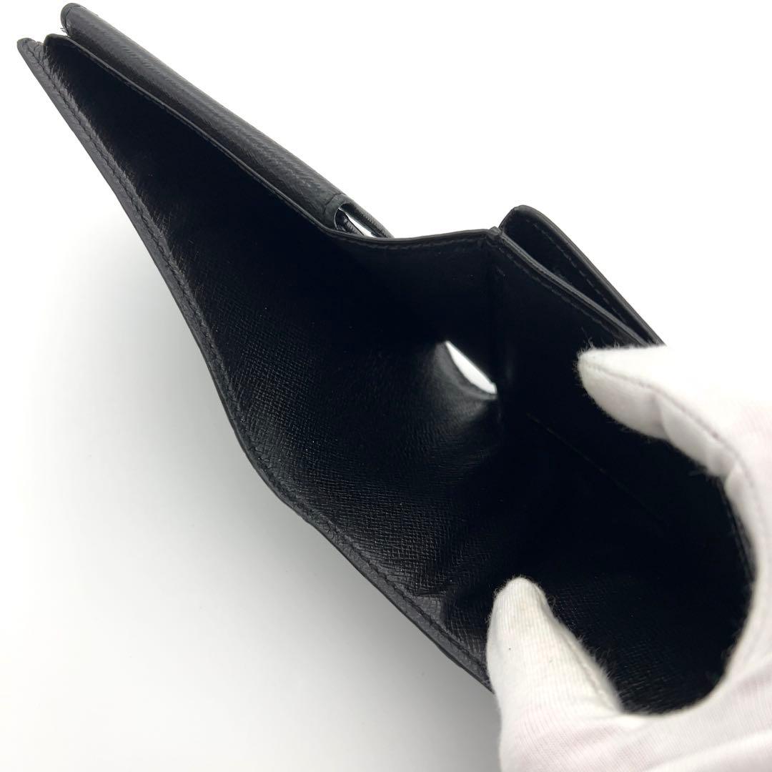 ルイヴィトン グラフィット 二つ折り財布 フロリン パスケース窓付 イニシャル無