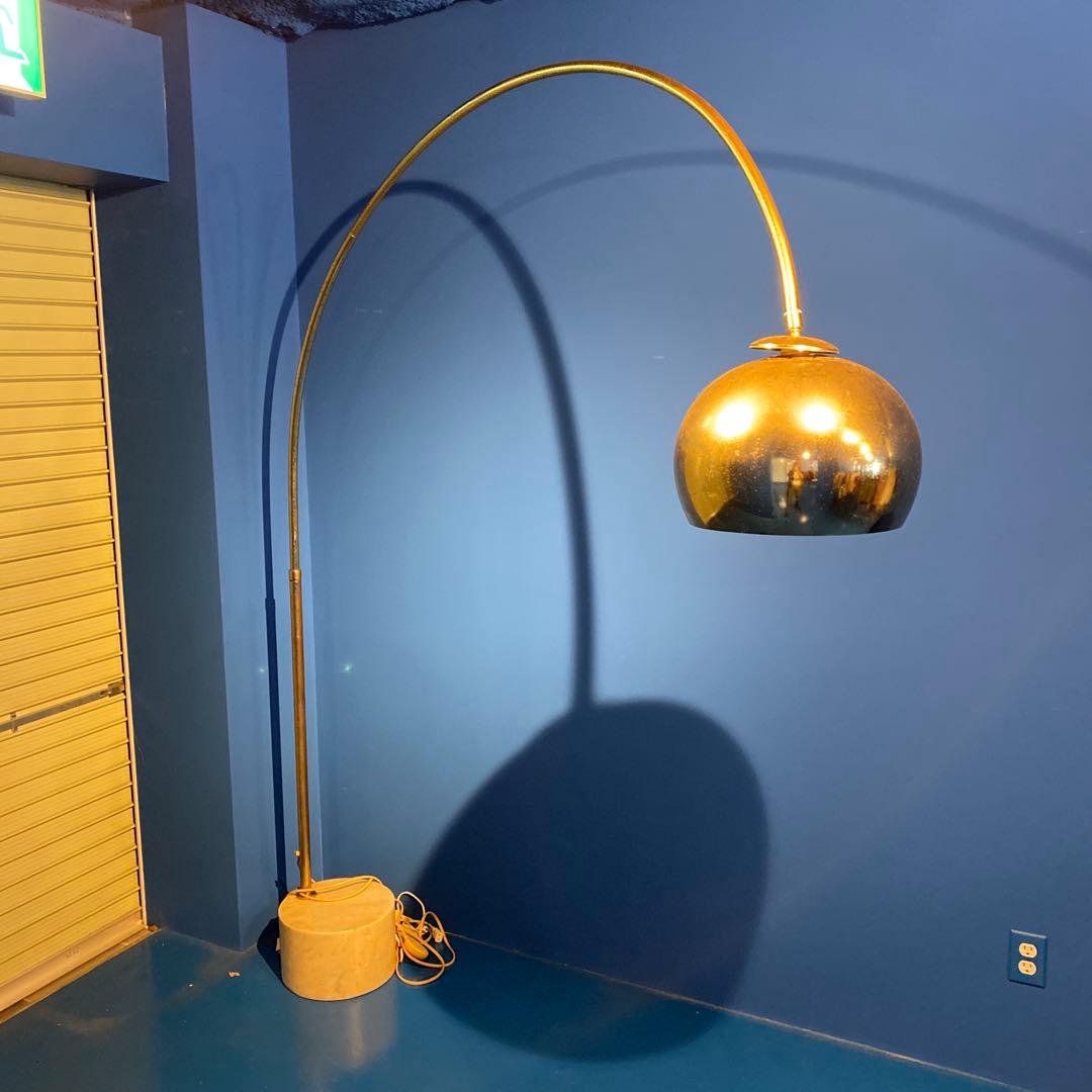 ミッドセンチュリーフロアランプ