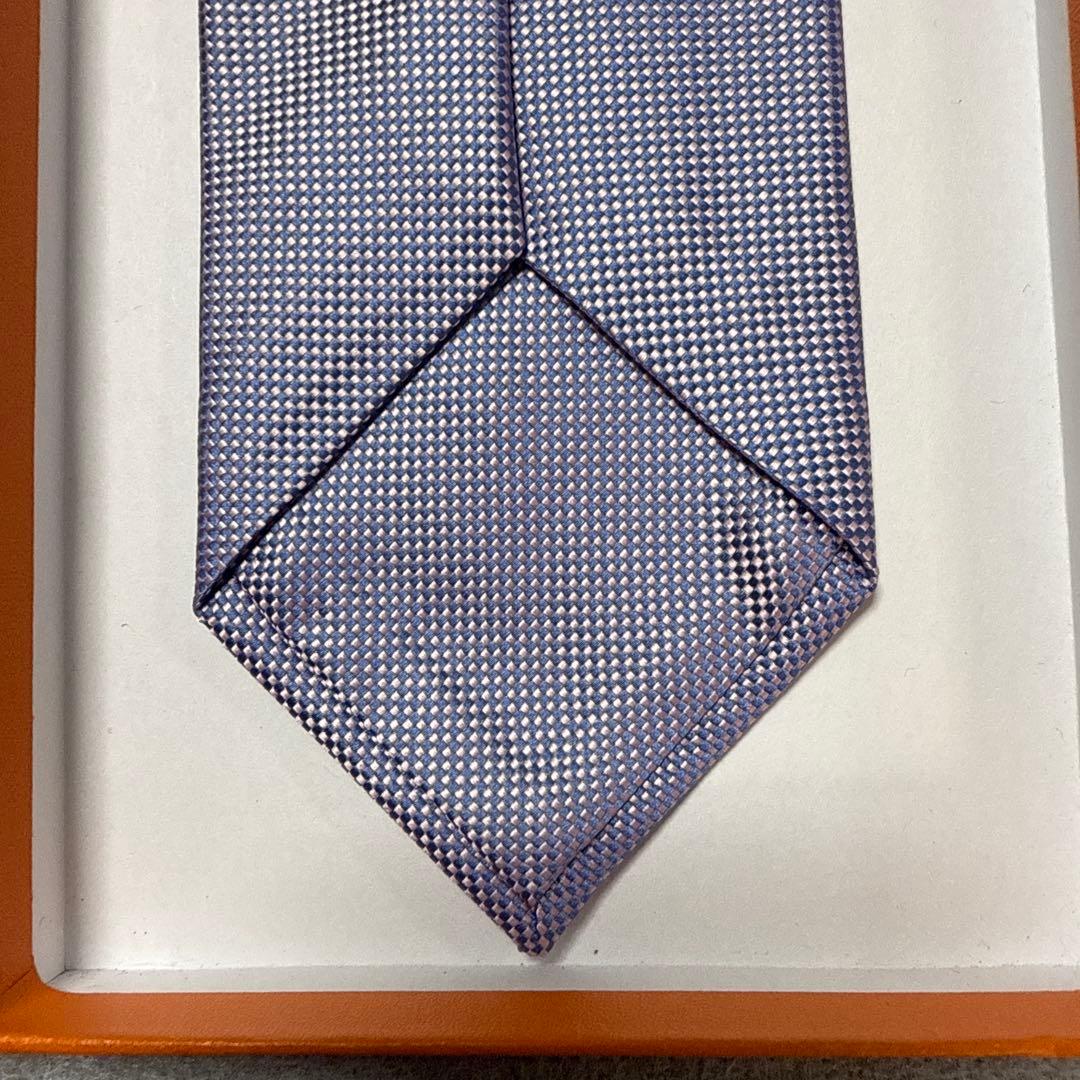 美品　エルメス　ネクタイ　紫　無地　シルクジャガード