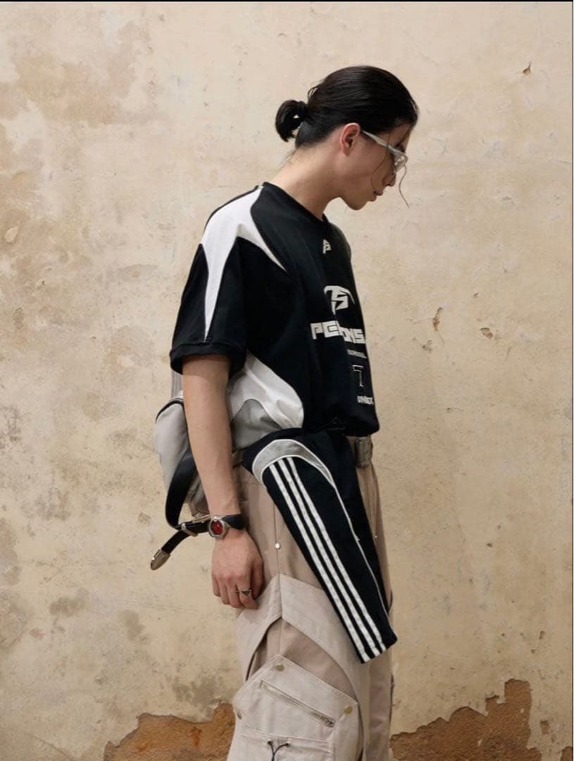 PERSONSOUL スプリット スリーブ レーシング T シャツ