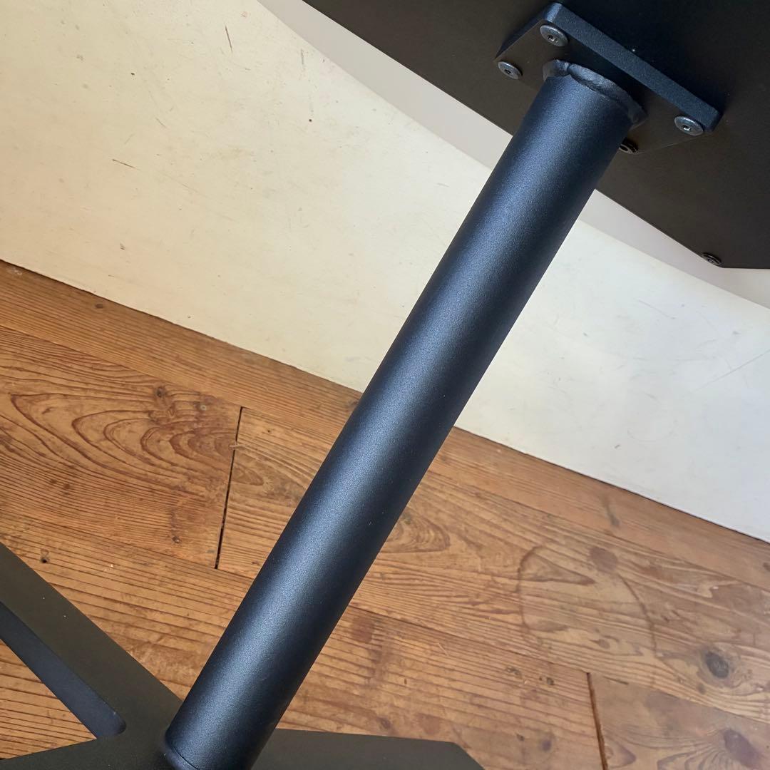 美品 コクヨ ラウンドテーブル ロータイプ ラウンジ カフェ オフィス