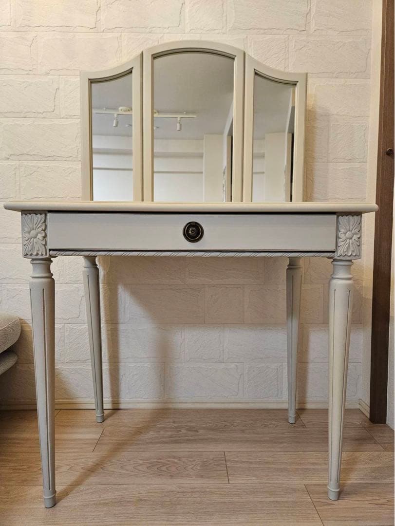 【最終値下げ】コントワール ドゥ ファミーユ　ドレッサー