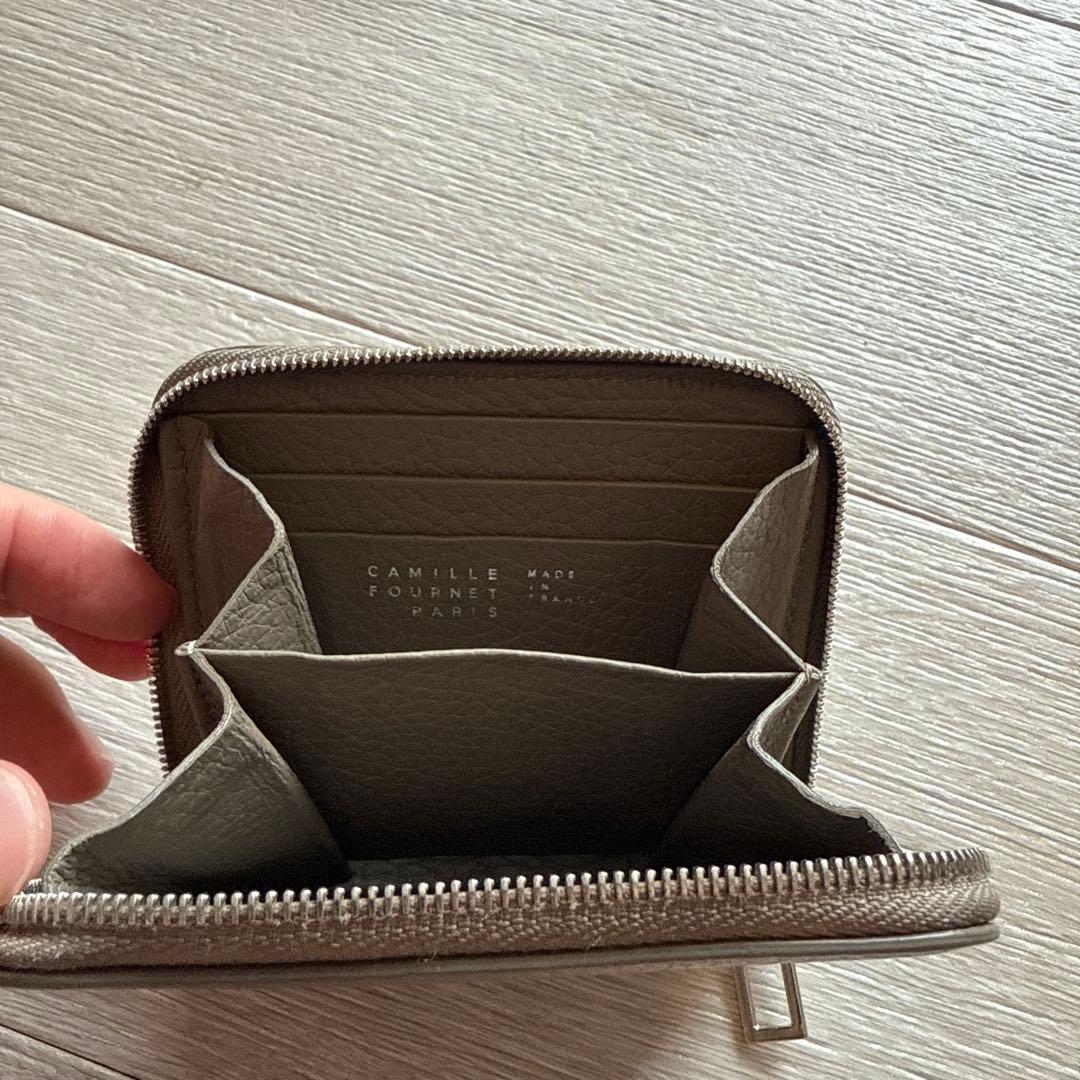 カミーユフォルネ CAMILLE FOURNET ケース グレー