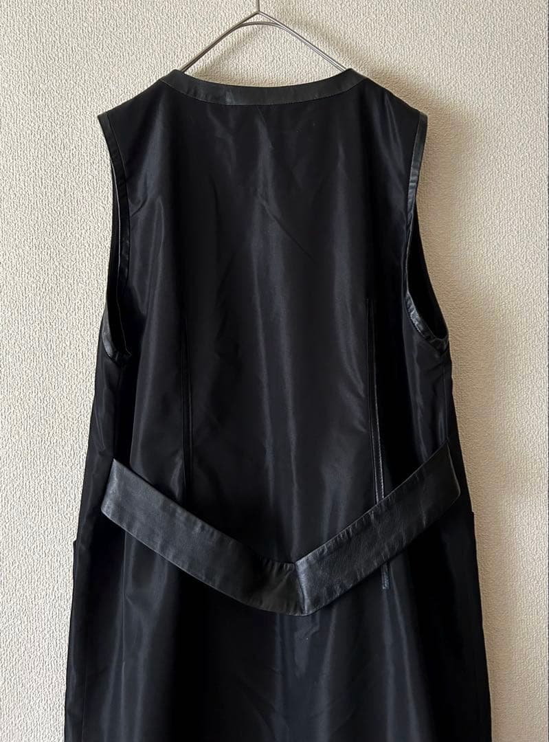 希少✨ヴィンテージ ロングジレ　ラムレザー　羊革　切り替えジレ　黒　一点物