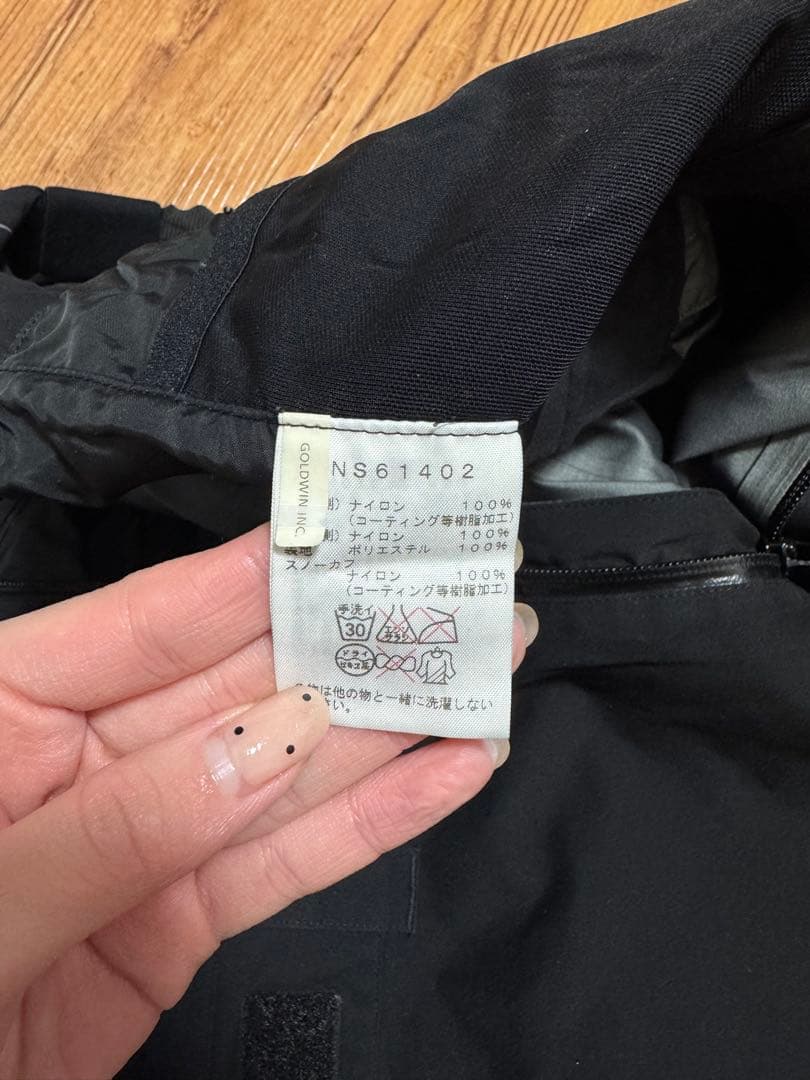 ノースフェイス GORE-TEXビブパンツ スキースノーボードウェア