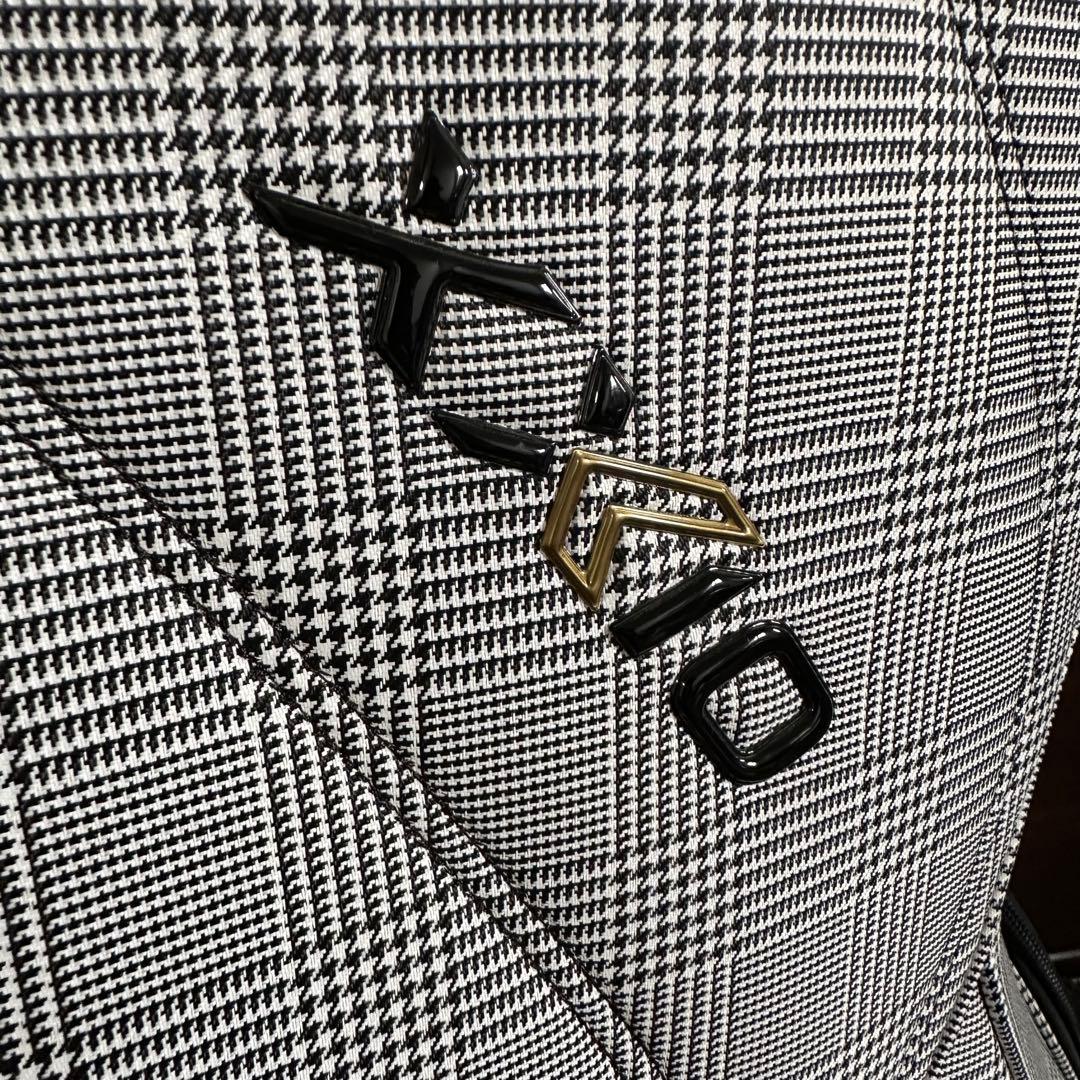 美品 XXIOゼクシオ キャディバッグ 千鳥格子柄 グレー系9.5型