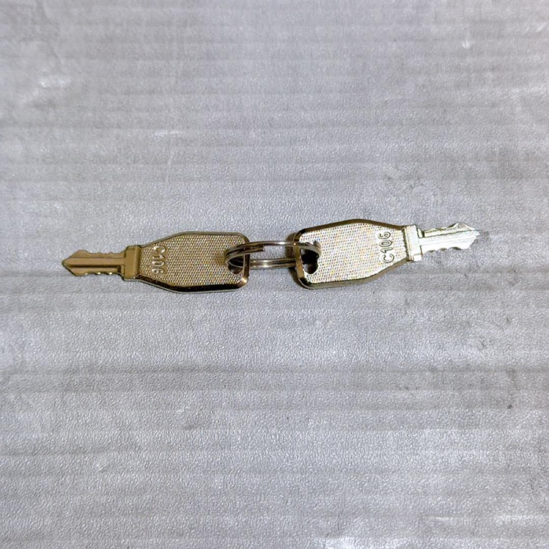 廃盤　無印良品　バーの高さを自由に調節できるストッパー付きハードキャリー 33Ｌ