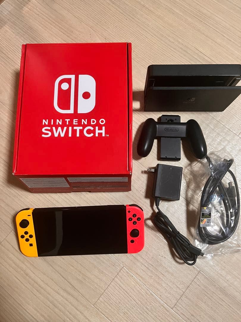 Nintendo Switch 本体 赤/黄 Joy-Con付き