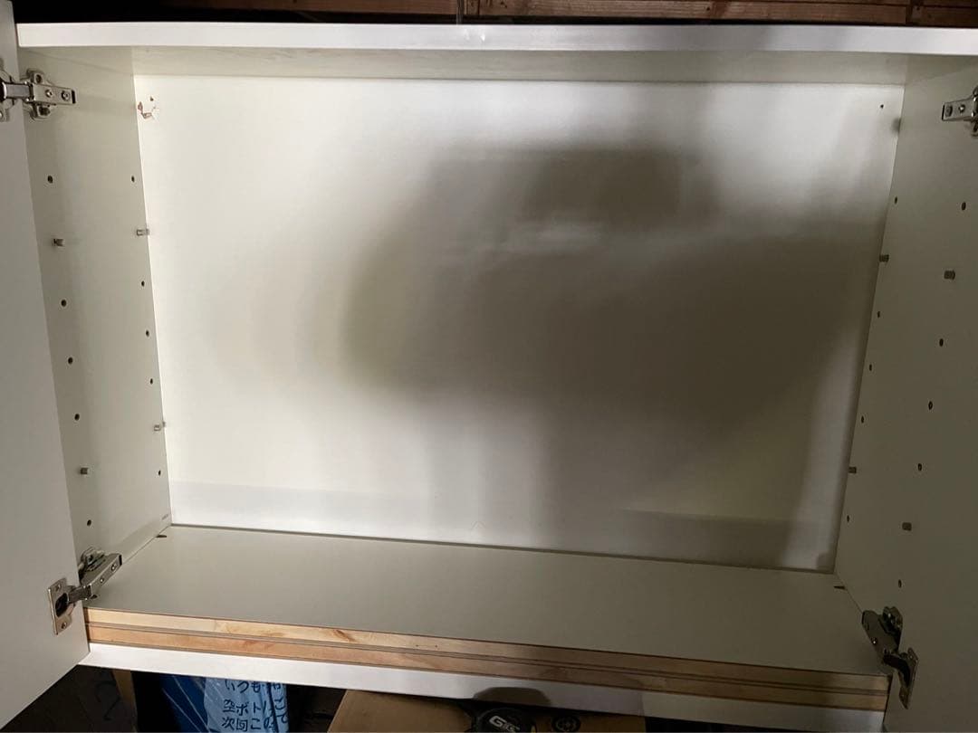 トイレ天井吊り収納