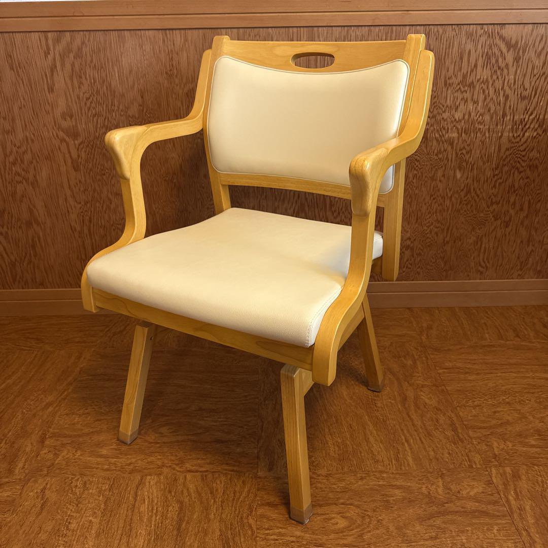 貞苅椅子製作所 Care-111-RAC 回転椅子 介護椅子